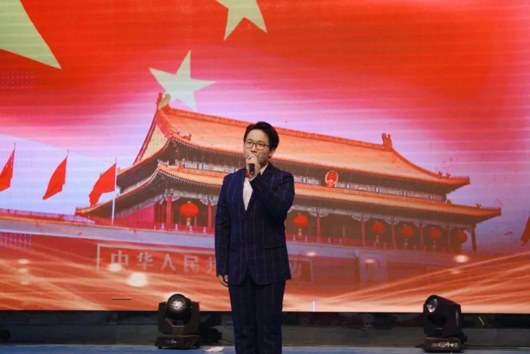 兴建百姓大食堂 捐款的有党员干部，也有当地能人